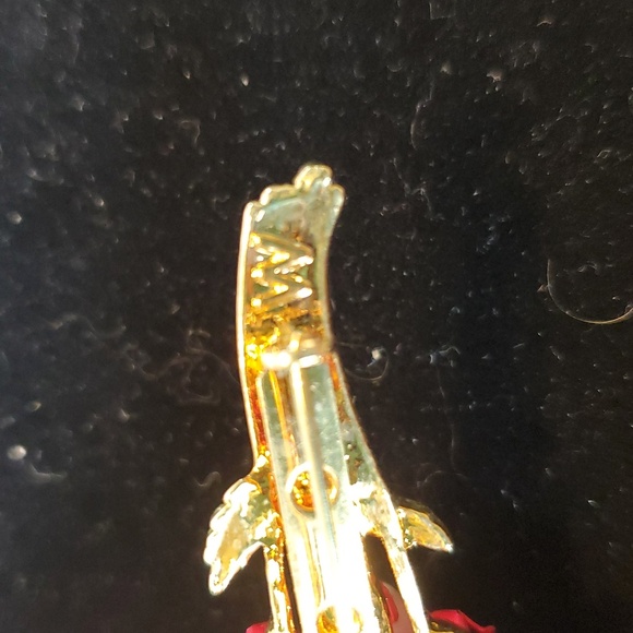 1960's Joseph Warner Rose Bouquet Goldtone Brooch marked W - Picture 4 of 7